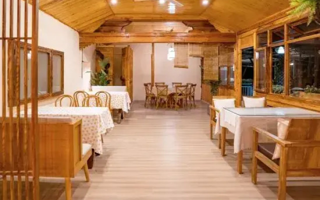 Gujing Inn