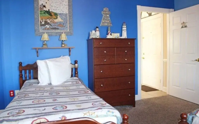 Magnolia Pointe 401-4894 by RedAwning