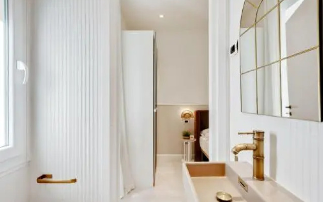 New And Design Flat In The Hearth Of Milan