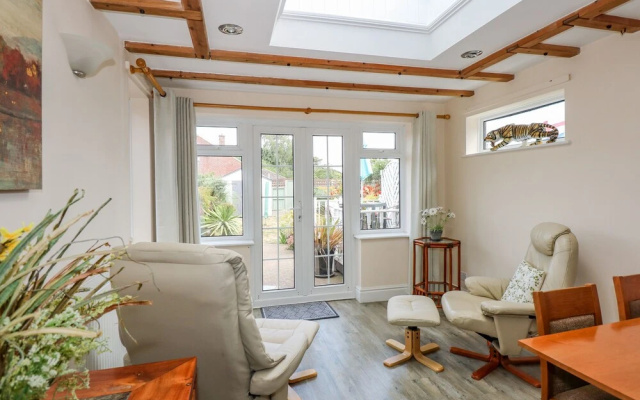 Holly Cottage