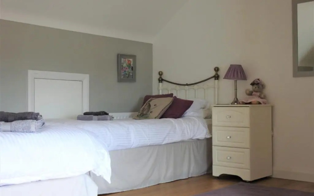 Meadow Cottage