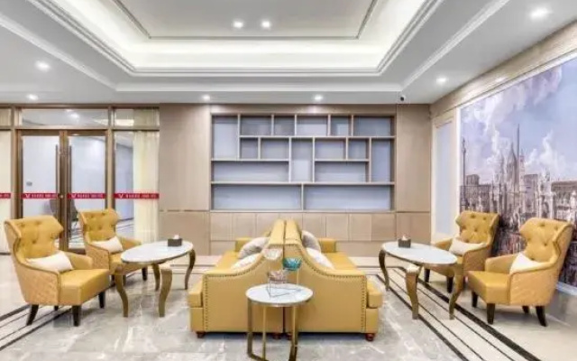 Vienna Hotel (Linyi Shunhe West Street)