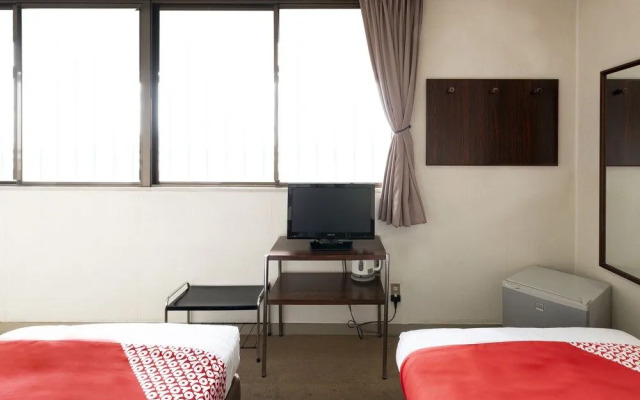 OYO Business Hotel Suehiro Matsuyama