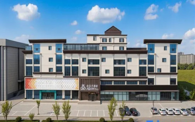 Baiyulan Business Hotel