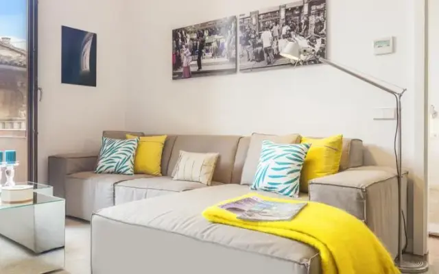 Spain Select Caballeros Apartments