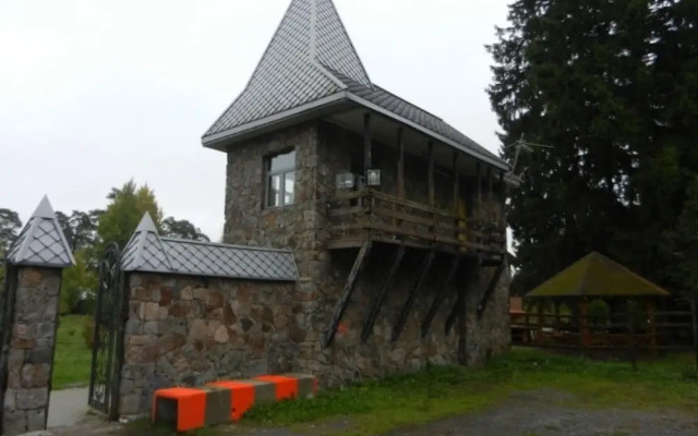 Avesta Hotel