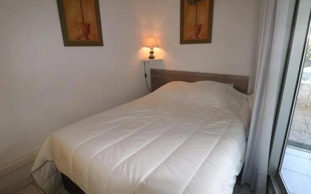 Appartement Le Grau-du-Roi, 2 pièces, 5 personnes - FR-1-307-105
