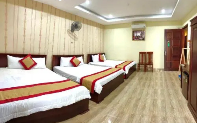 Hoa Sua Hotel