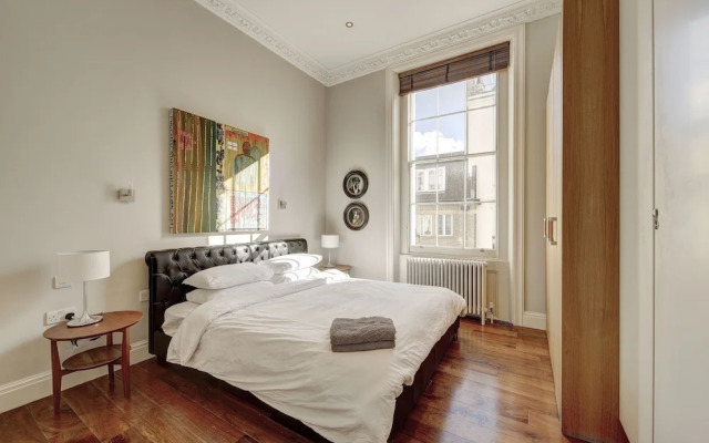 Luxury flat & terrace Hyde Park Stables