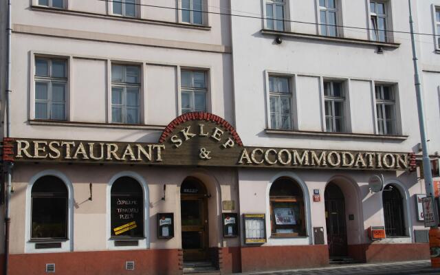 Отель Sklep Restaurant & Accommodation Чехия, Прага - отзывы, цены и фото номеров - забронировать отель Sklep Restaurant & Accommodation онлайн вид на фасад