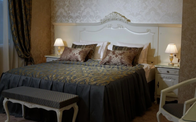 Отель Savoy
