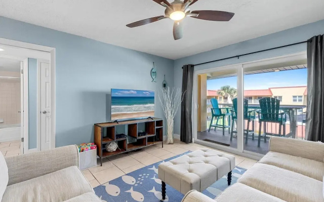 Point East 320