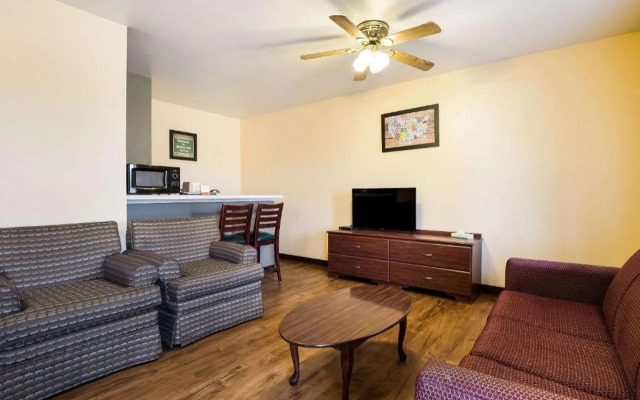 Econo Lodge Bartlesville Hwy 75