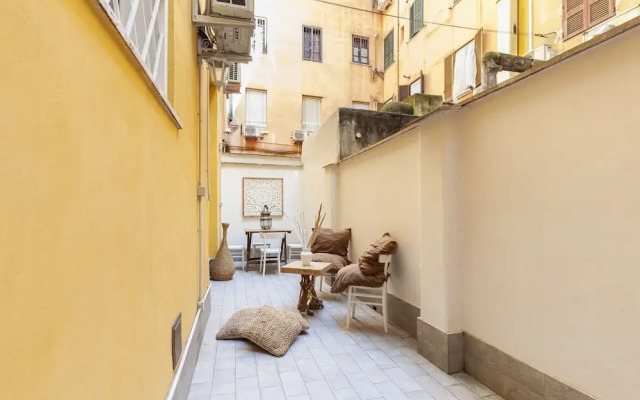 Vatican home for seven people
