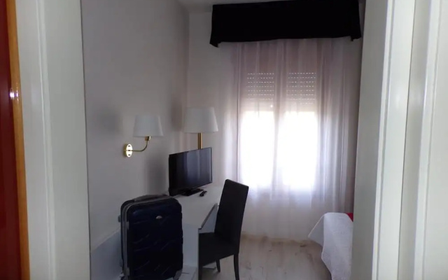 Hotel Master