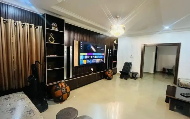 Deluxe Indulgence Hotel and Suites