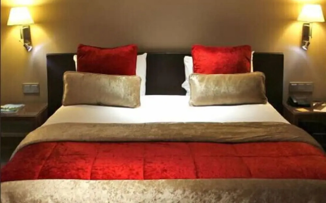 The Emerald Resort, Pune
