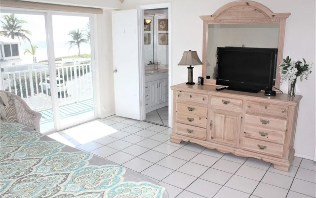 Jamaica Royale 204 - 2 Br Condo