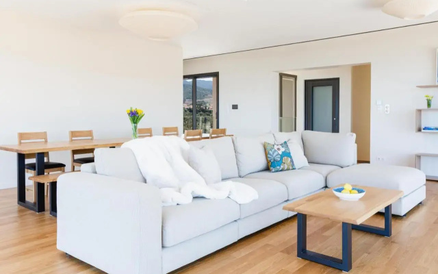 Regina's Banyuls - Modern and brand new house