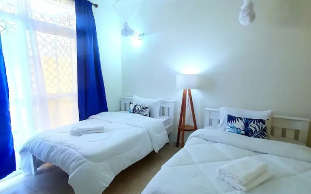 Lux Suites Bamburi View Apartments