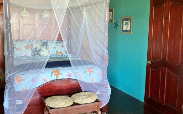 Dolphin Bay Hideaway