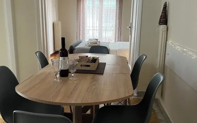 Pnyka Apartment 2