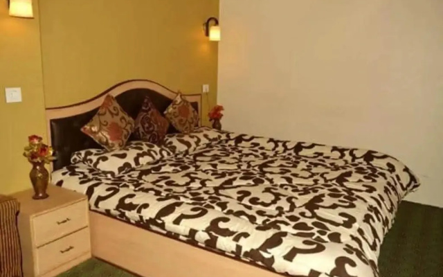 Aala Residency