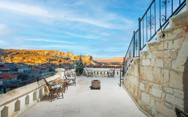 Romantic Cave Hotel