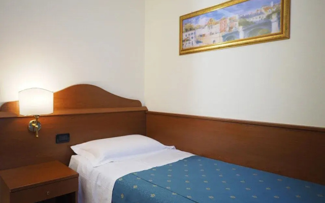 Hotel Cris