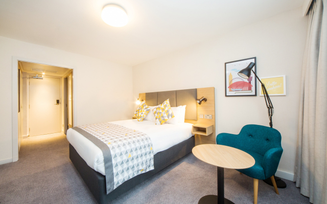 Holiday Inn London-Gatwick Airport by IHG