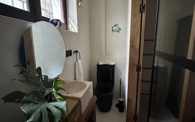 3bed Apartment- Garden, Private Pool, Free Parking