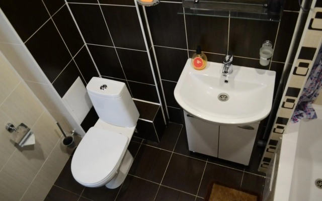 Apartmens on Geroiv ATO