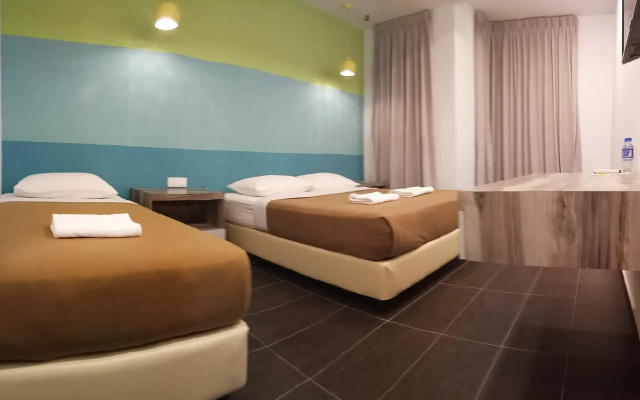 Dragon City Hotel