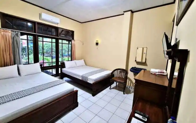 Hotel Gemah Ripah