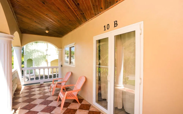 West EndSunset Villas 10B