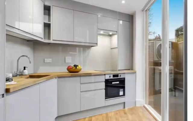 Flat 1 Victoria Grove