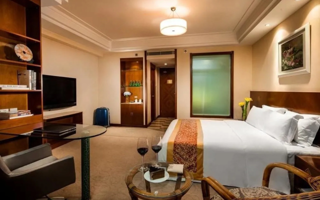 Jinan Luneng Xinyi Hotel