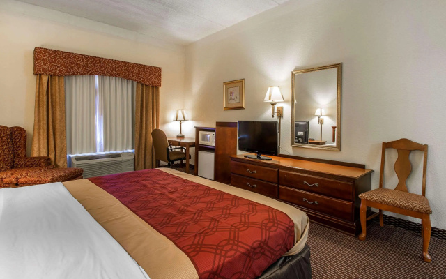 Econo Lodge Inn & Suites Marianna South