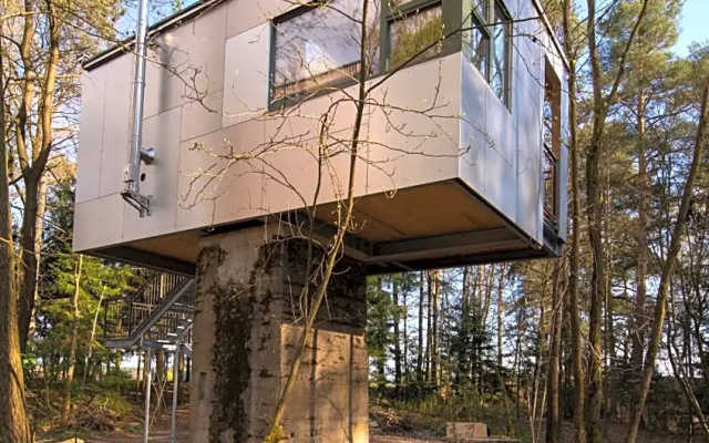 Baumhaus Lodge Schrems