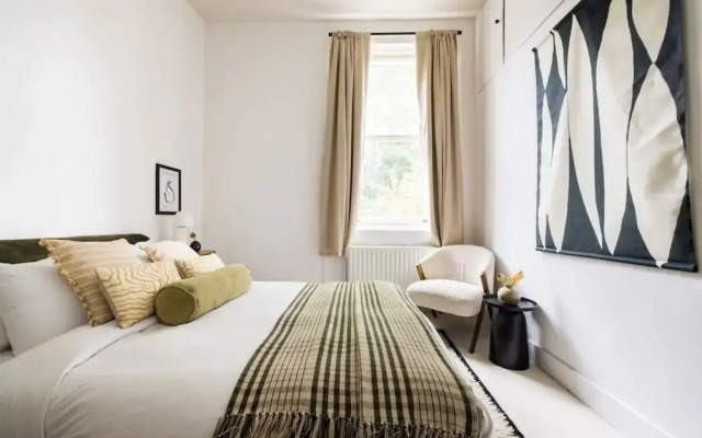 The Eltham Classic - Stunning 1bdr Flat With Garden
