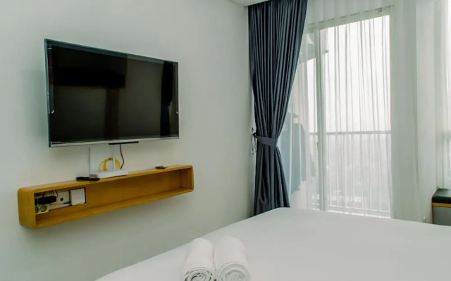 Elegant Studio Pacific Garden Apartment Near Alam Sutera