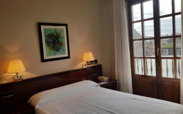 Hostal Santa María