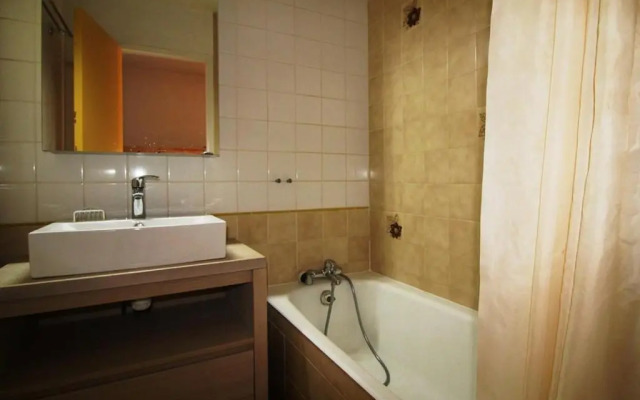 Appartement Auris, 1 pièce, 6 personnes - FR-1-297-34
