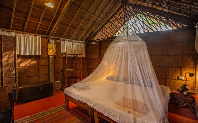 Bhakti Kutir Huts