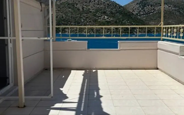 Huzur Apart