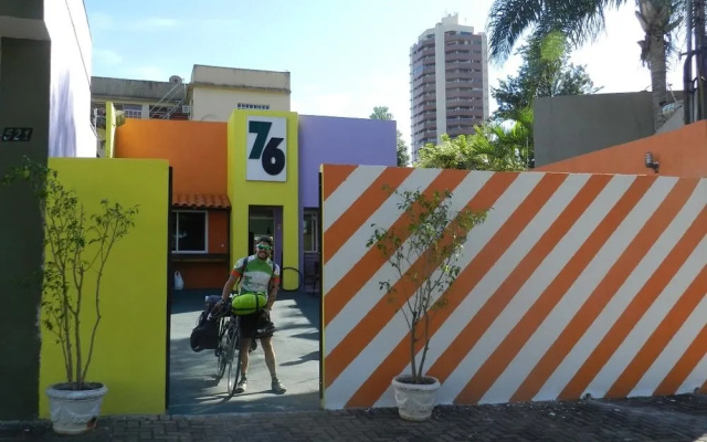 Hostel 76