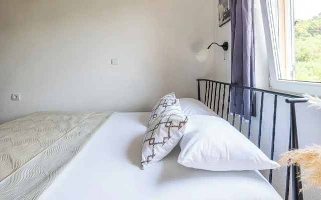 Apartments Seaview