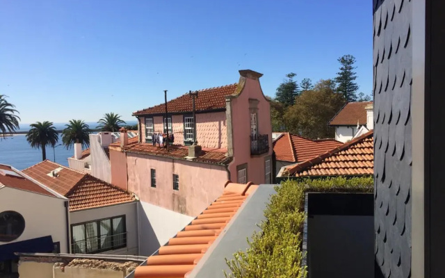 Home Of The Poet, 3-bed 3-bath River Views