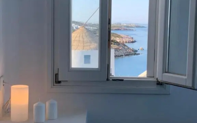 Summer Family Sea View Villa Antiparos
