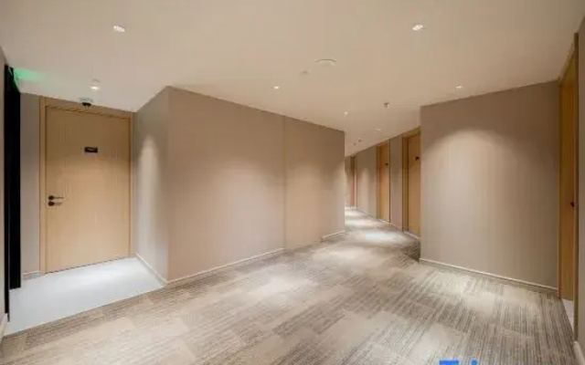 H.Z.M Hotel (Shanghai Jiuyuan Manufacturing Bureau Road Store)
